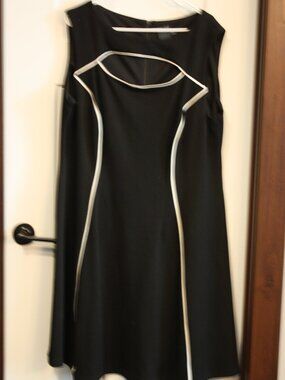 Gabby Skye, Sleeveless, Black Dress, size 22W NWOT